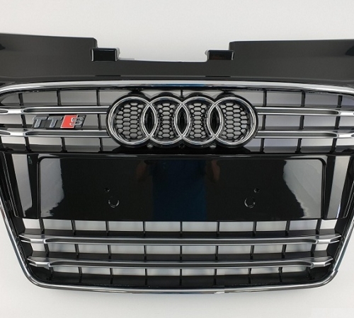 Решетка радиатора Audi TT S черный + хром (2010-2014)