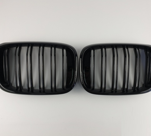 Решетка радиатора BMW X3 G01 / X4 G02 М черная глянцевая