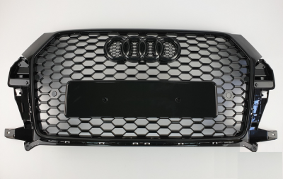 Решетка радиатора Audi Q3 RSQ3 черная (2015-2018)