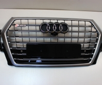 Решетка радиатора Audi Q7 SQ7, хром + черные вставки (2015-...)