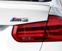 Наклейка-эмблема M3 на задний бампер BMW