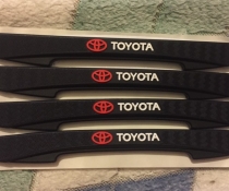 Защитные резиновые накладки на кузов Toyota