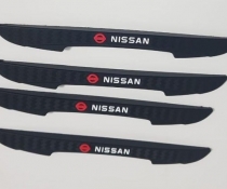 Защитные резиновые накладки на кузов Nissan