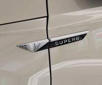 Хромированные накладки на крылья Skoda Superb 3 (2015-...)