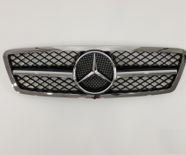 Решетка радиатора Mercedes W203 черная + хром