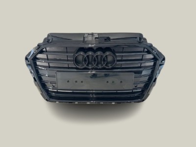 Решетка радиатора Audi A3 8V стиль S3 черный глянец (2016-2020 г.в.)