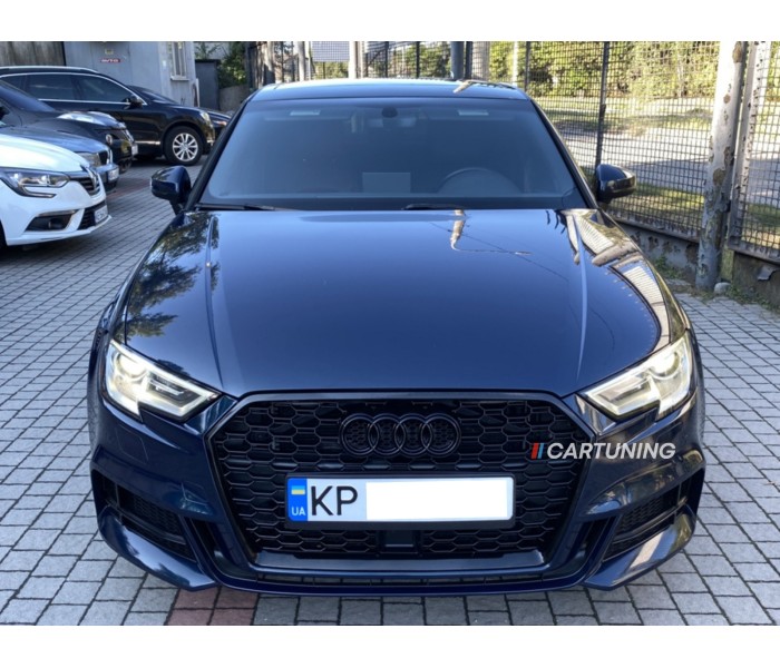 Решетка радиатора Audi A3 8V ACC стиль RS3 черный глянец (16-20 г.в.)