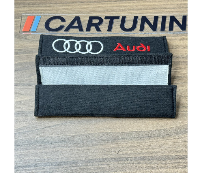 Накладки (чохли) для ременя безпеки Audi
