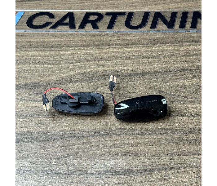 Динамічні світлодіодні покажчики повороту Opel Astra G, Zafira A