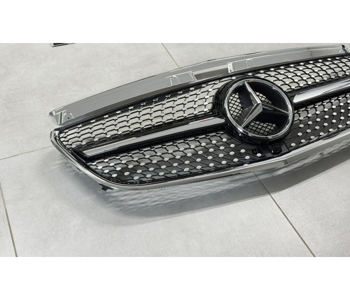 Решетка радиатора Mercedes V-Class W447 Diamond Black (2014-2019)