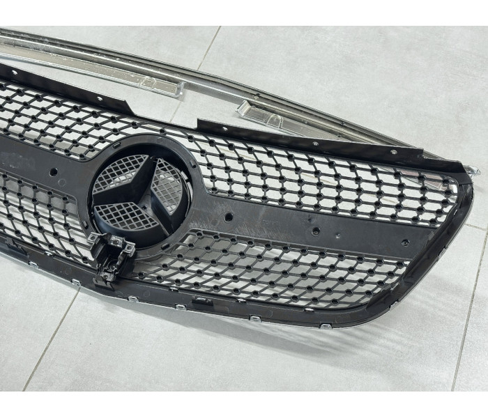 Решетка радиатора Mercedes V-Class W447 Diamond Black (2014-2019)