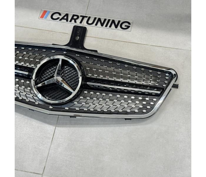 Решітка радіатора MERCEDES W212 Diamond Chrome + black (2009-2013)
