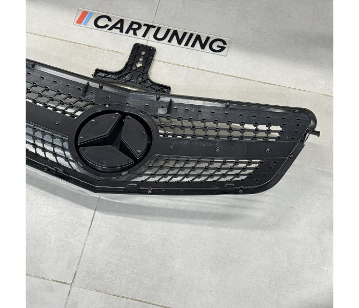 Решітка радіатора MERCEDES W212 Diamond Chrome + black (2009-2013)