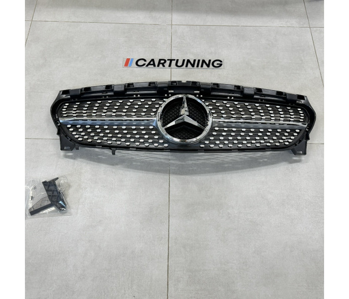 Решітка радіатора Mercedes W117 стиль Diamond Silver (13-16 р.в.)
