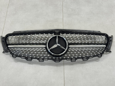 Решетка радиатора без звезды Mercedes W213 Diamond silver
