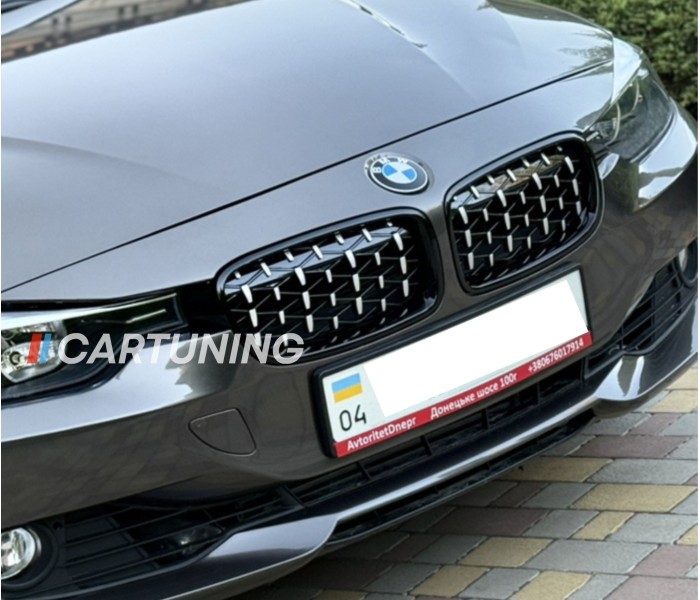 Решетка радиатора, ноздри на БМВ F30 / F31 Diamond (черная с хромом)