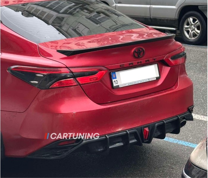 Накладка заднего бампера Toyota Camry 70 LE XLE стиль GR