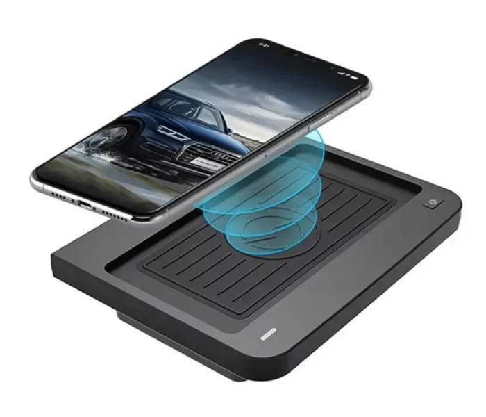 Беспроводная автомобильная зарядка Audi Q5 2017+