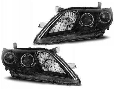 Оптика передняя на Toyota Camry V40
