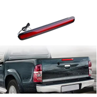 Центральний стоп-сигнал на Toyota Hilux Vigo (2015-2019)