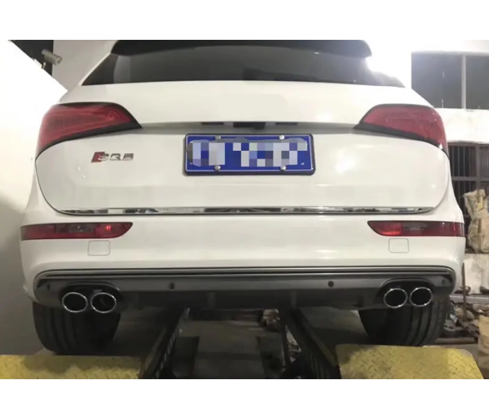 Дифузор заднього бампера Audi Q5 8R S-Line бампер + глушники (12-16 р.в.)