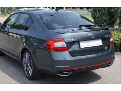 Спойлер багажника Шкода Октавия А7 стиль RS ABS-пластик черный глянец