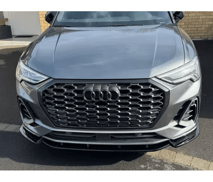 Накладка переднього бампера Audi Q3 MK2 F3 TFSI TDI S-Line (19-25 р.в.)