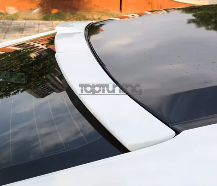 Бленда заднього скла Honda Civic (2012-2015 р.в.) чорний глянець