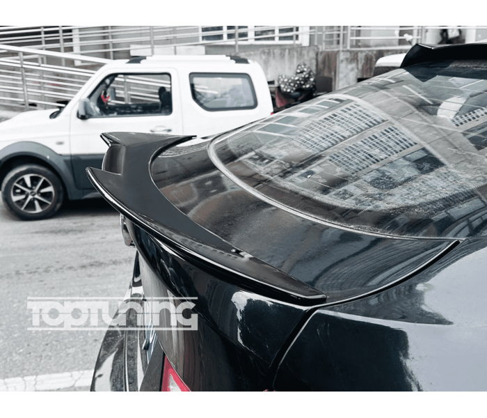 Спойлер BMW X6 E71 Blade Style ABS-пластик чорний глянсовий
