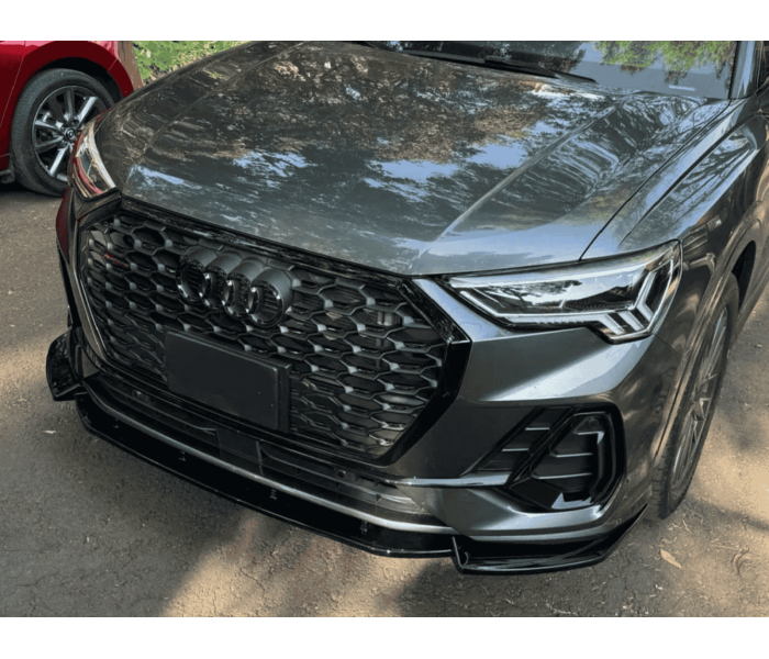 Накладка переднього бампера Audi Q3 MK2 F3 TFSI TDI S-Line (19-25 р.в.)