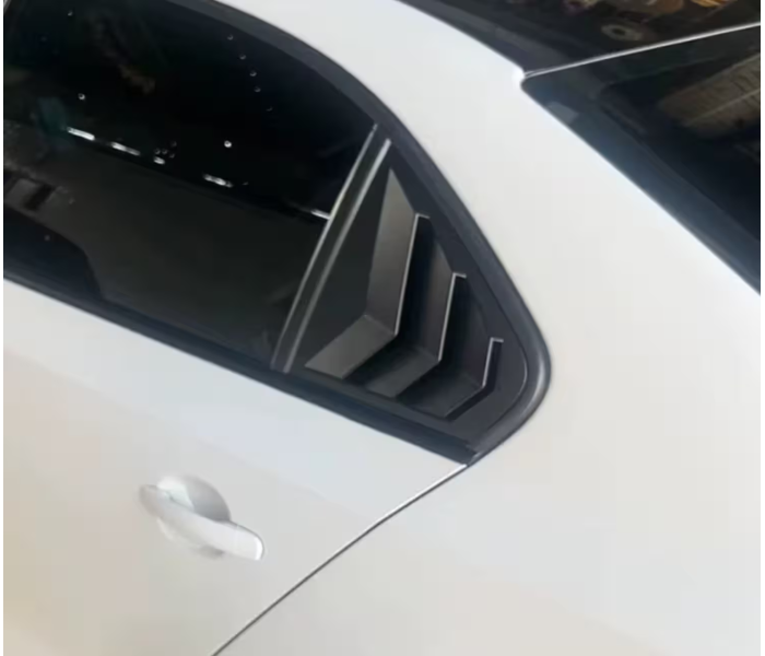 Накладки (зябра) на вікна задніх дверей VW Jetta Mk6 (2012-2018)