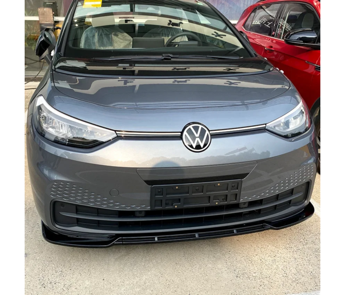 Накладка переднього бампера (дифузор) у чорному глянці на Volkswagen ID.3 (2019-2022)