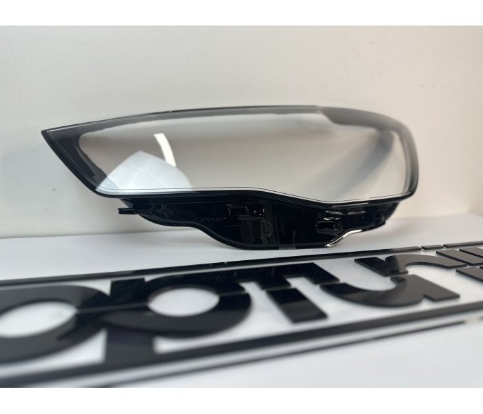 Оптика передня, ліве скло фар AUDI A3 8V (12-16 г.в.) дорестайлінг
