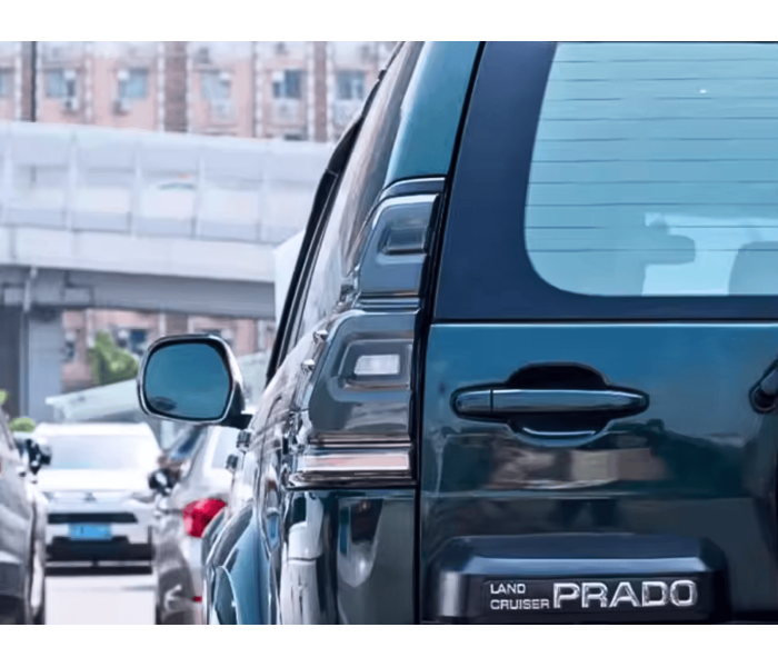 Оптика задня, LED ліхтарі Toyota Land Cruiser Prado 120 димчасті у стилі 2018+