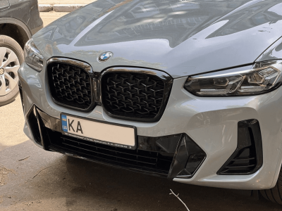 Решітка радіатора BMW X3 G01 рестайлінг стиль Diamond чорний гянець (2022- р.в.)