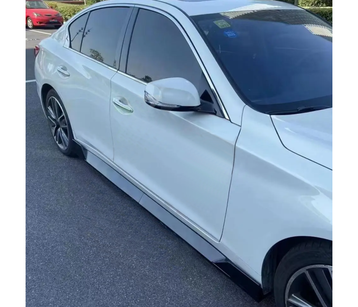 Накладки на пороги для Infiniti Q50 Sport (2014-2023) у чорному глянці