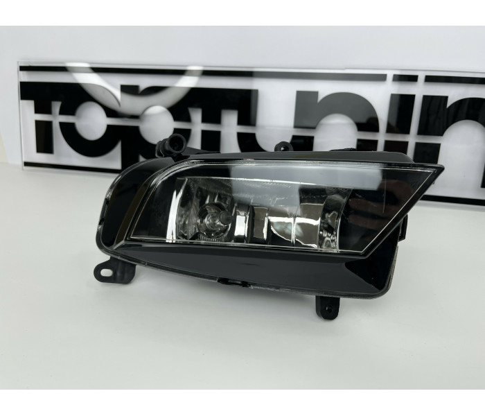 Протитуманна фара для Audi A4 B9 (2012-2015)