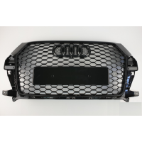 Решітка радіатора Audi Q3 стиль RSQ3 чорна (15-18 р.в.)