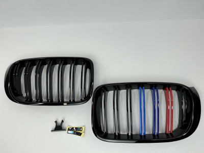 Решітка радіатора BMW X3 F25 (14-17 г.в.) / BMW X4 F26 (14-17 г.в.) М тріколор