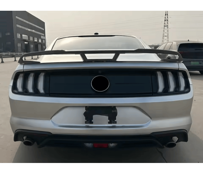 Спойлер багажника Ford Mustang MK6 у стилі GT чорний глянець (15-23 р.в.)