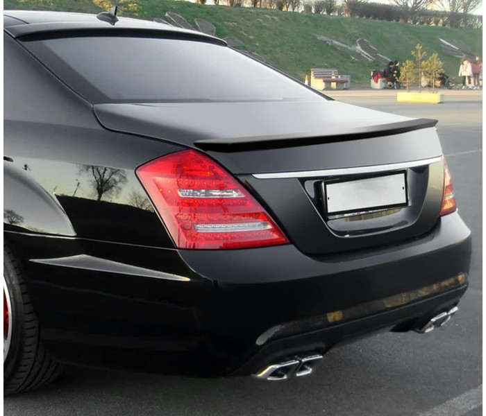Спойлер Mercedes W221 чорний глянсовий ABS-пластик