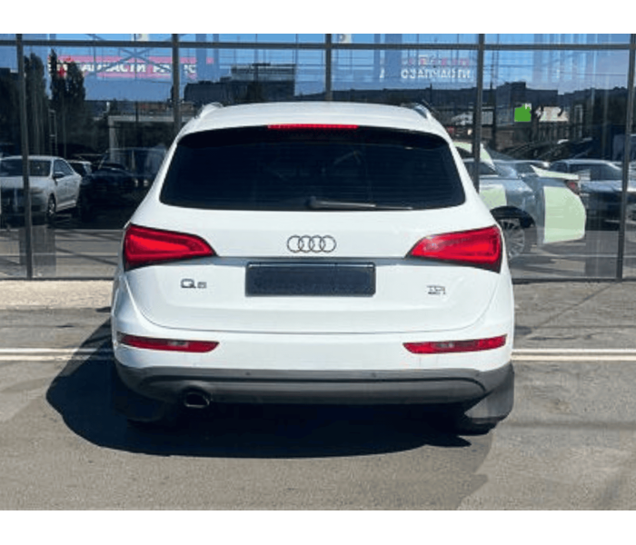 Центральний стоп-сигнал Audi Q5 8R (2009-2017) червоний