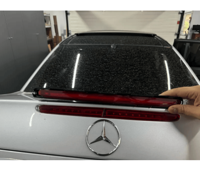 Центральний стоп-сигнал Mercedes-Benz E-Class W211 (2003-2006) червоний