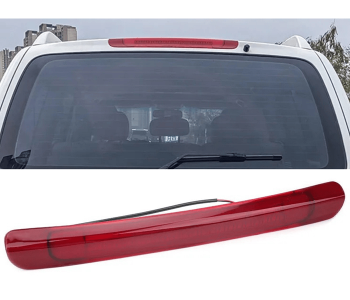 Центральний стоп-сигнал Toyota Land Cruiser / Lexus LX470 (1998-2007) червоний