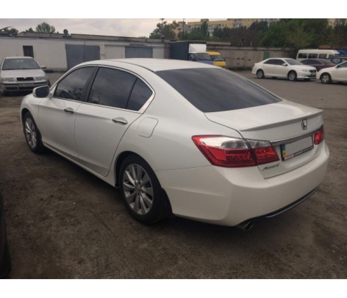 Спойлер (лип-спойлер) багажника Honda Accord CL 9 (2013-2016)