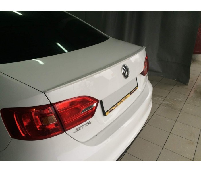 Спойлер лип багажника Volkswagen Jetta 6 (стеклопластик)
