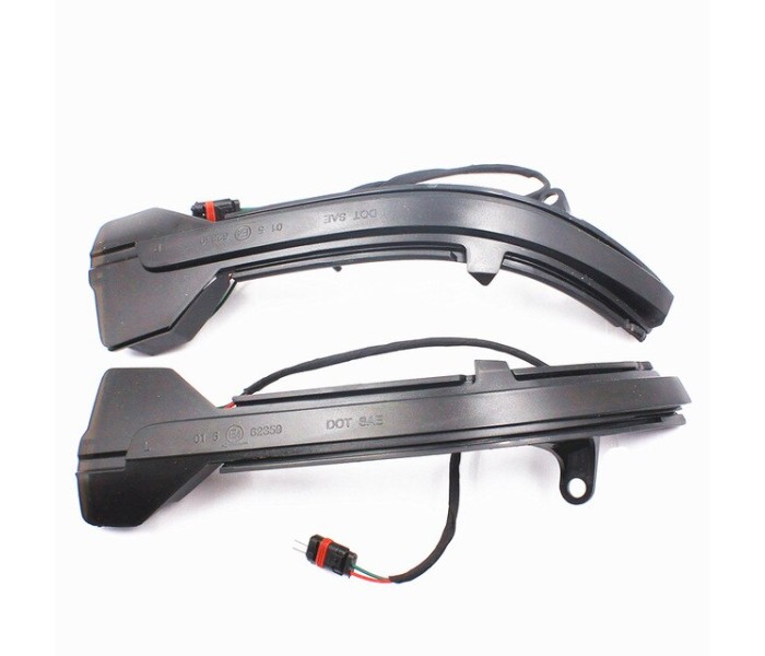 Динамические повторители поворотов BMW F10/F11/F12/F13/F01 дымчатые