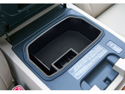 Коробка органайзер центральной консоли Toyota LC 200 / Lexus LX570