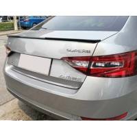 Спойлер Skoda Superb III стиль М4 чорний глянсовий ABS-пластик (2015-2019)