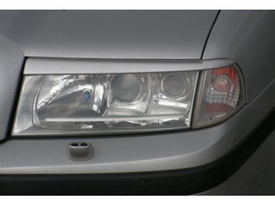 Ресницы бровки Skoda Octavia Tour